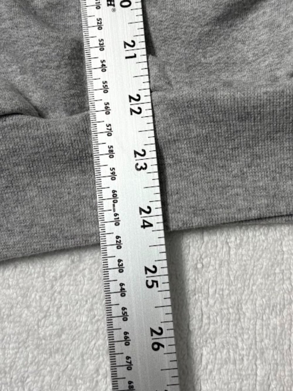 Disney Parks Walt Disney World crewneck Sweatshirt Size Small - Picture 7 of 9